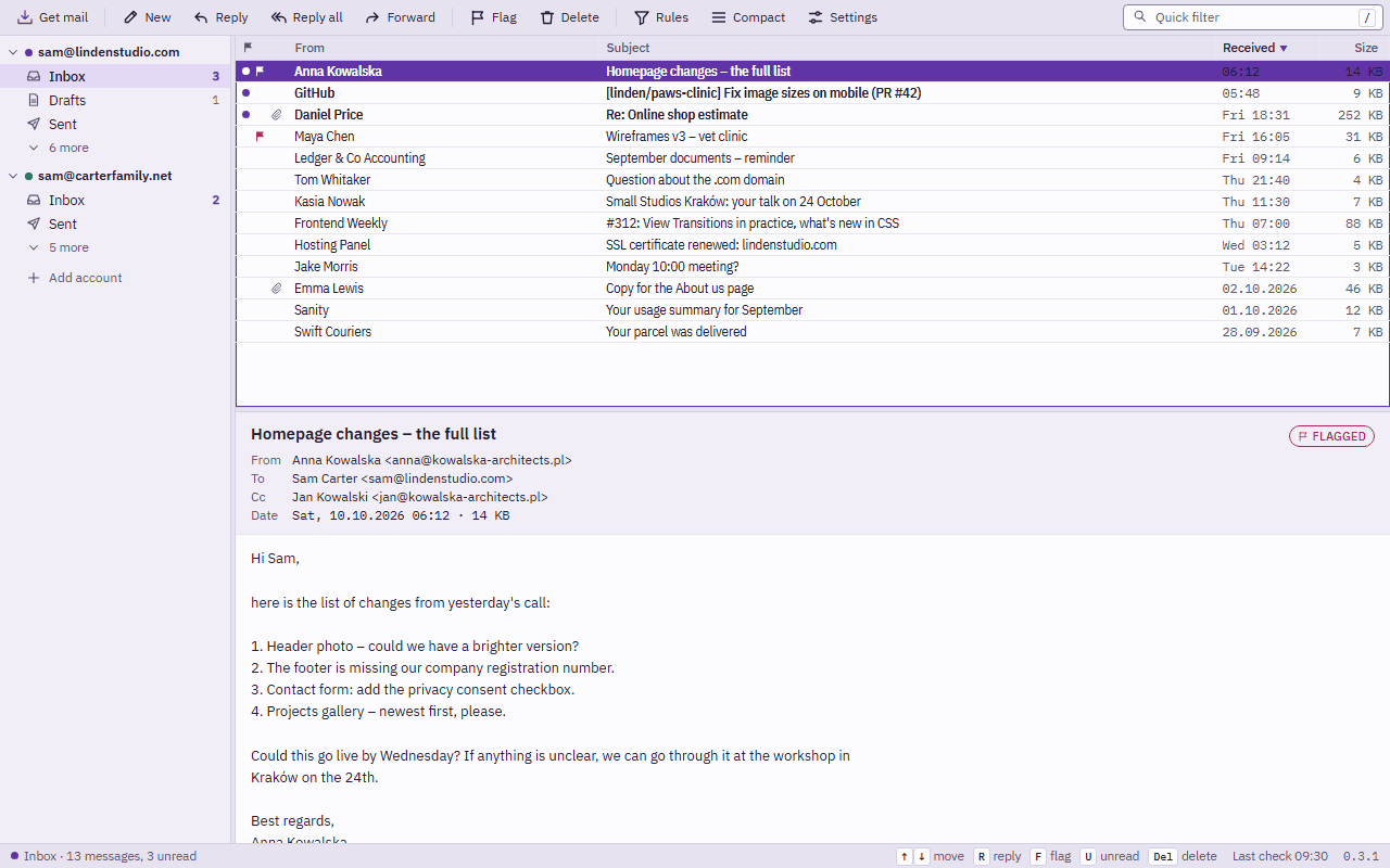 Telex in the Heather theme: the folder list, the message list and a message.