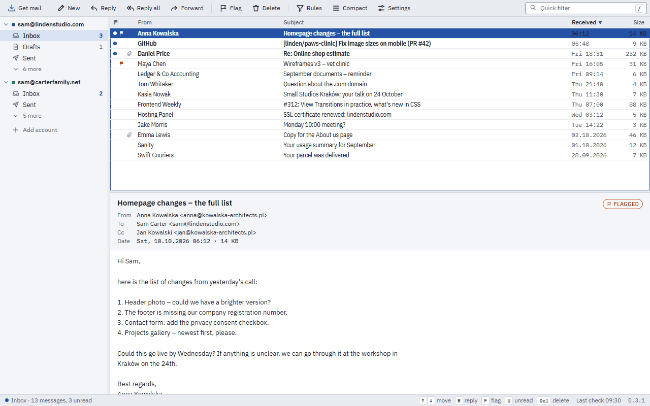 Telex in the Light theme: the folder list, the message list and a message.